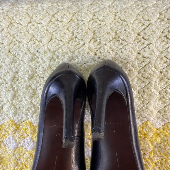 New money Cole Haan Black Leather Pointed Toe Stiletto Heels Women's Size‎ 6B - Picture 15 of 16